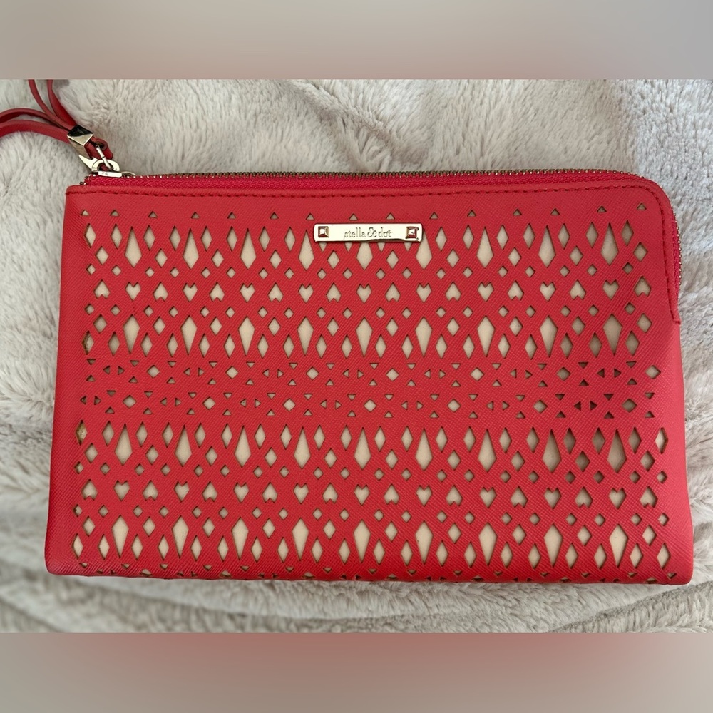 Stella and Dot Coral Red Clutch NWOT